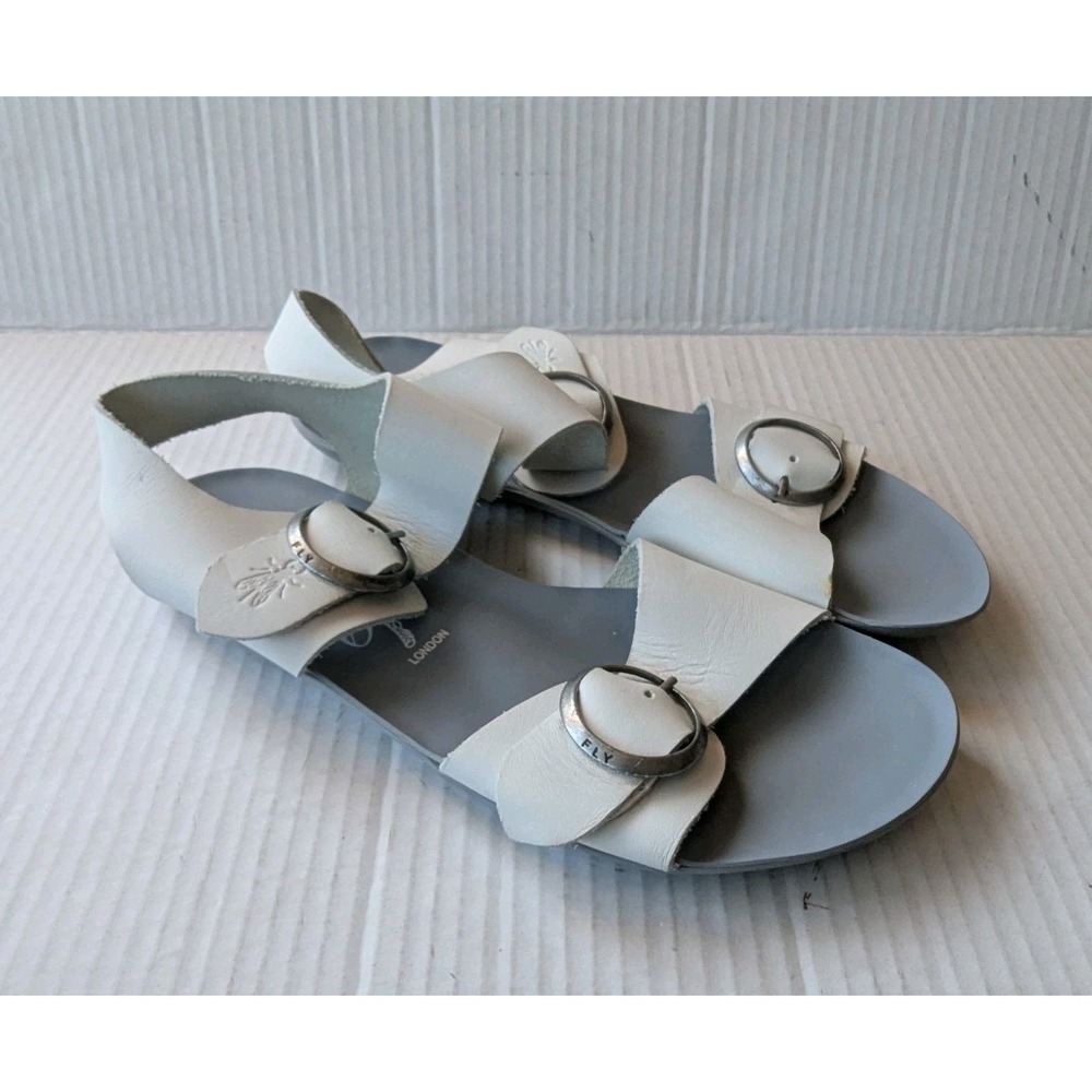 Fly London Masa Womens 40/9-9.5 Off-White Leather Sandal Buckle Comfortable